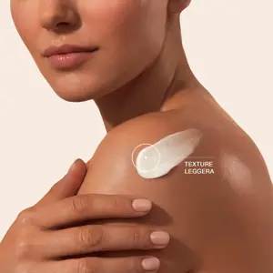 https://content.it.farmasi.com/Product/1002887_64_4.webp